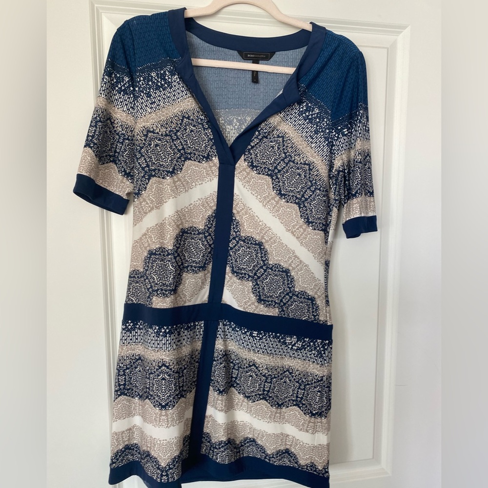 BCBGMaxazria size S dress